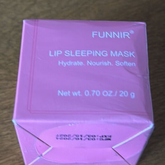 NEW FUNNIR Lip Sleeping Mask - Picture 2 of 5